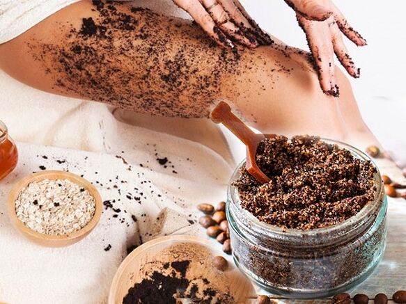 Coffee peeling that saves from cellulite and fatty deposits